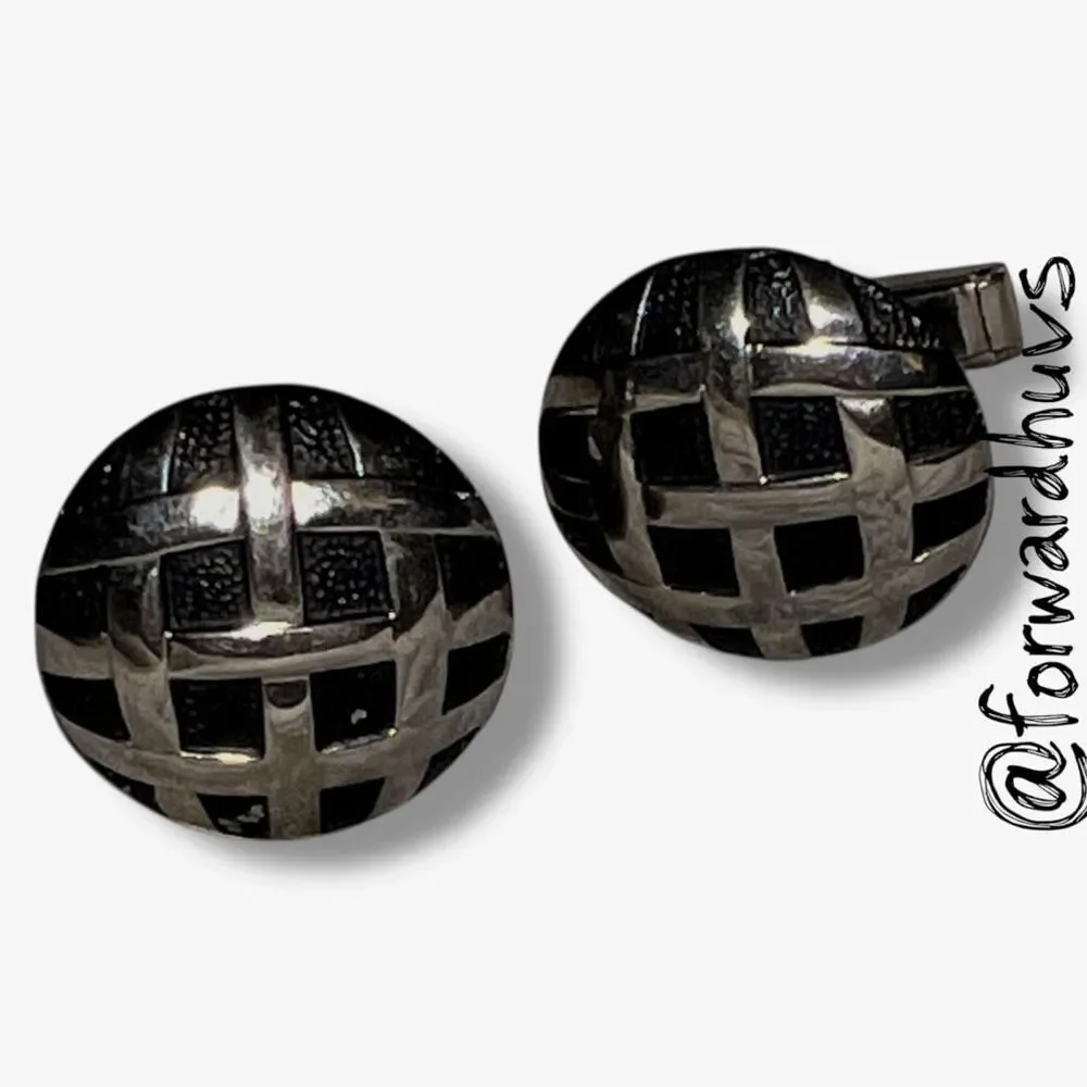 Silver Tone Vintage Basket‑Weave Cufflinks – 3/4”